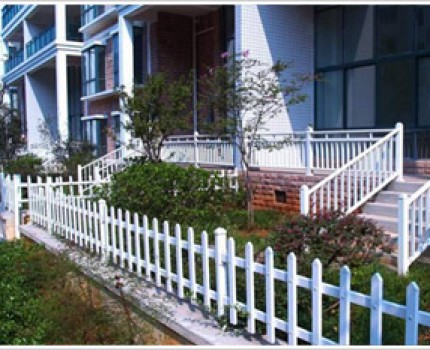 溫州庭院PVC護(hù)欄